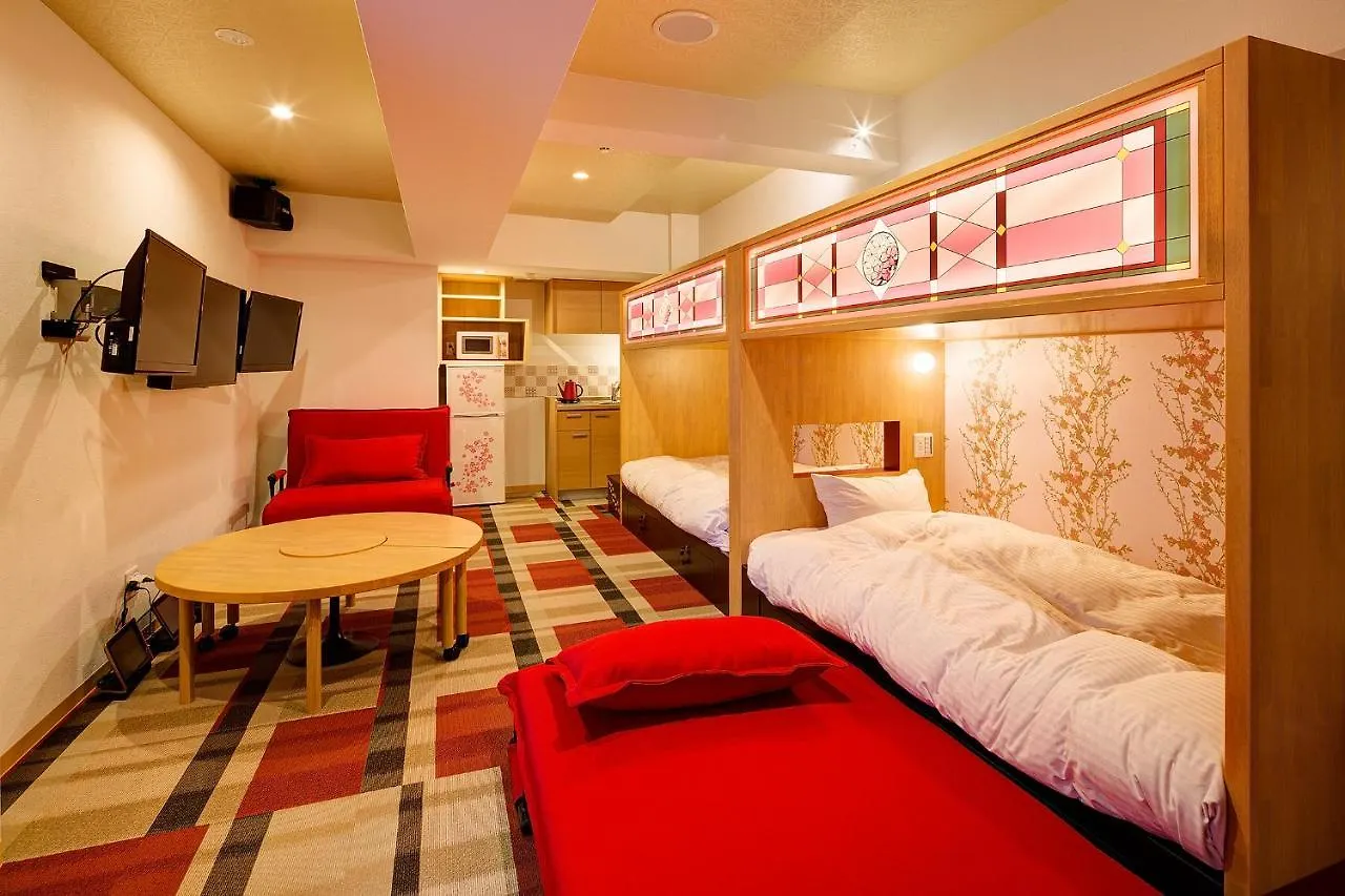 Hotel Sanrriott Kitahama Osaka 4*,